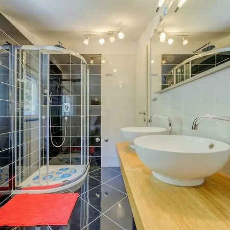 Marincello Vakantiehuis Solin
